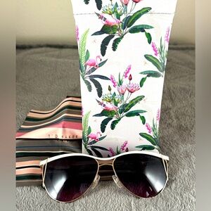 Ted Baker sunglasses white & rose gold accents, cleaning cloth and case inclu